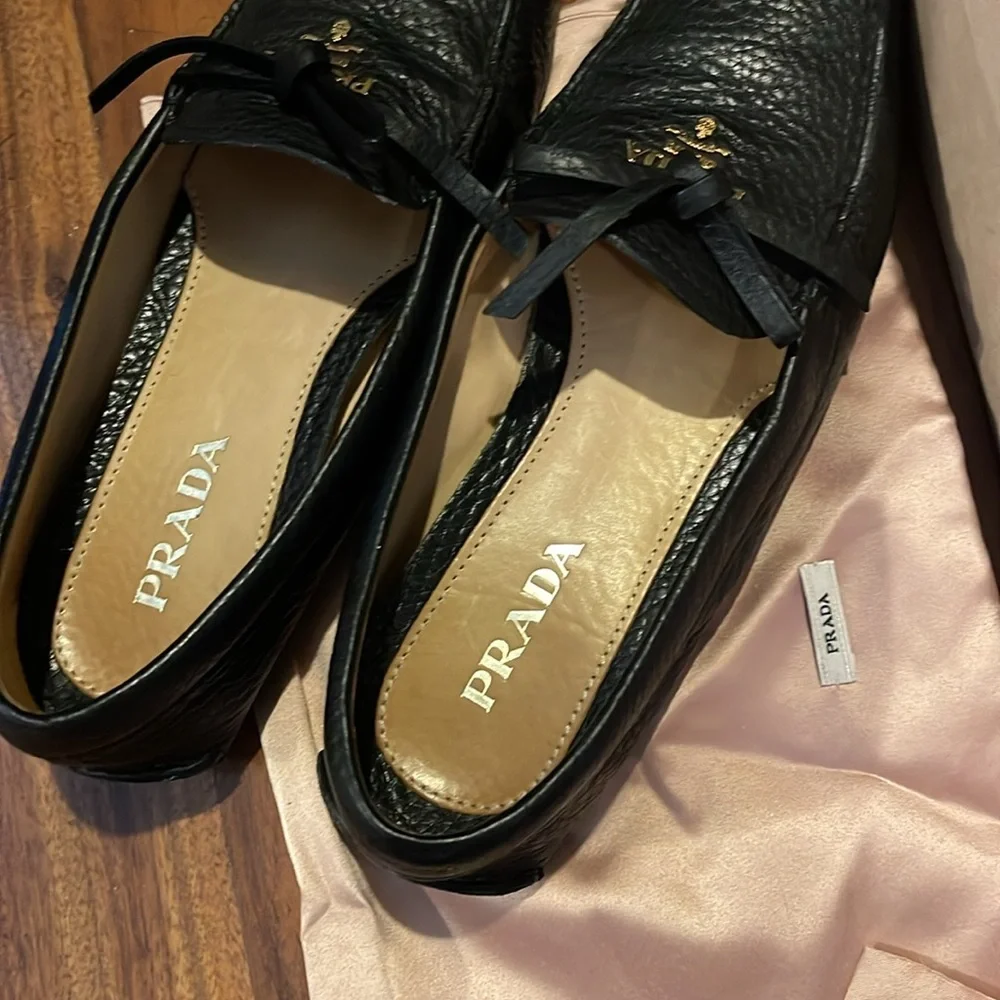 Prada black driving shoes - authentic - Picture 7 of 10